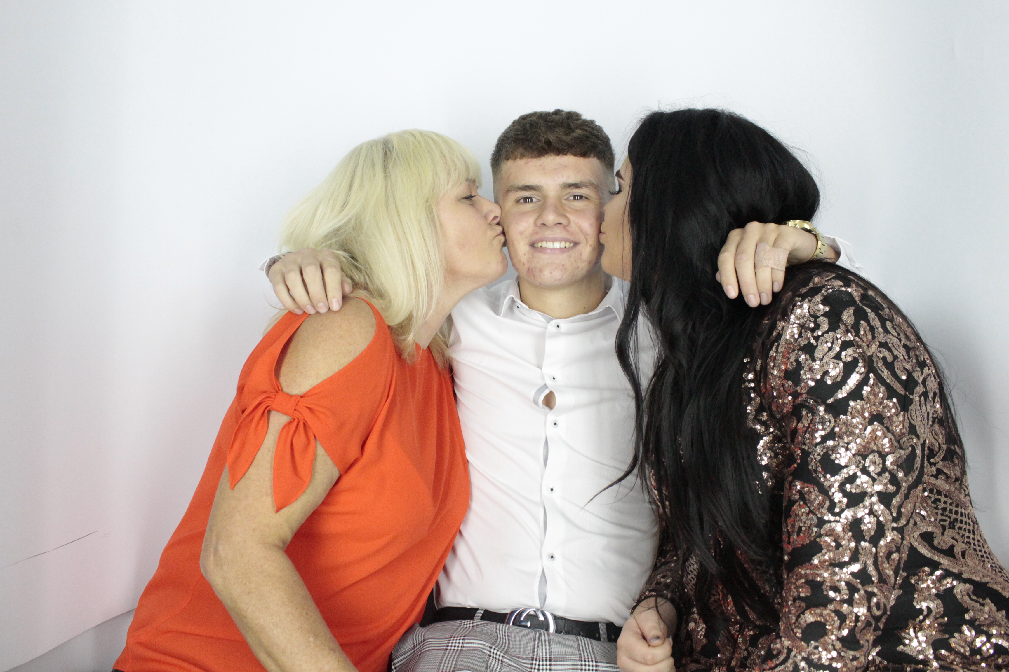 Isobel 18th Birthday Party  | View more photos from the event at gallery.myphotoboothexperience.co.uk/u/MyPhotoBoothExperienceLtd/Isobel-18th-Birthday-Party